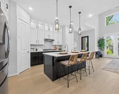 2638 Woodforest Parkway N - Photo Thumbnail 14