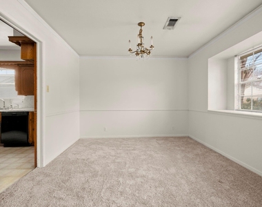 1039 Marcella - Photo Thumbnail 5