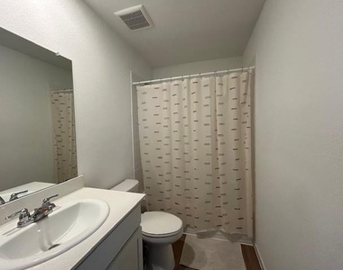 20910 Linhope Lane - Photo Thumbnail 16