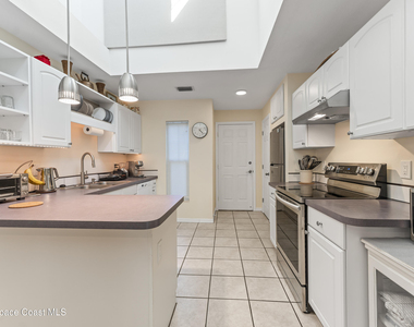 1479 Beechfern Drive - Photo Thumbnail 19