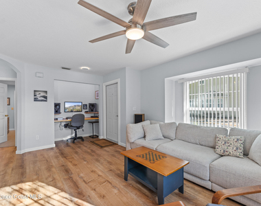 1479 Beechfern Drive - Photo Thumbnail 6