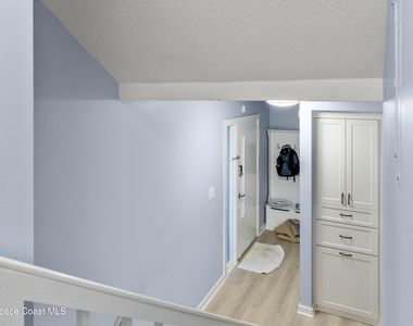 5050 Ocean Beach Boulevard - Photo Thumbnail 17