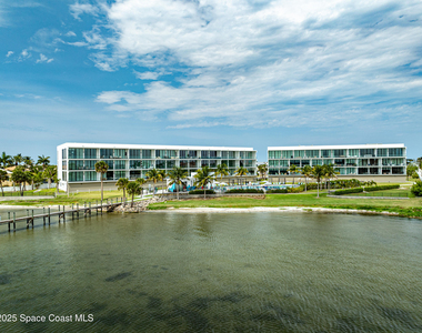 225 Strand Drive - Photo Thumbnail 49