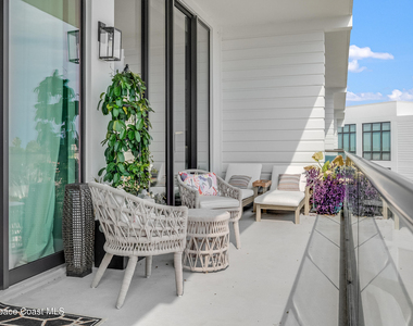 225 Strand Drive - Photo Thumbnail 38