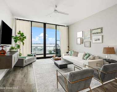 225 Strand Drive - Photo Thumbnail 3