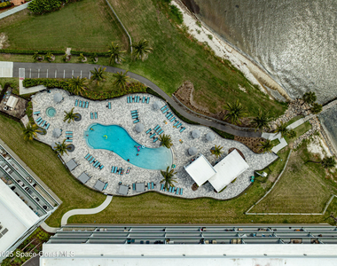 225 Strand Drive - Photo Thumbnail 5