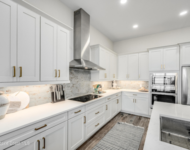 225 Strand Drive - Photo Thumbnail 30