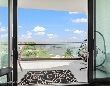 225 Strand Drive - Photo Thumbnail 4