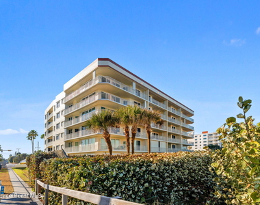 925 N Highway A1a - Photo Thumbnail 40