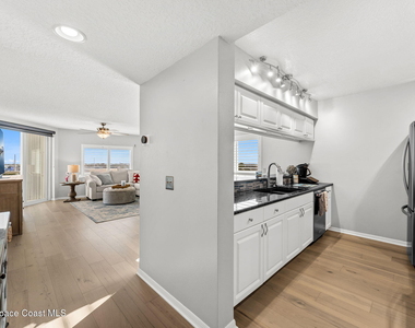 925 N Highway A1a - Photo Thumbnail 9