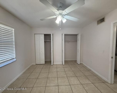 837 Hickory Street - Photo Thumbnail 11