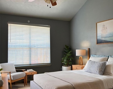 3523 Kings Mountain Drive - Photo Thumbnail 10