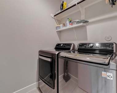 3810 Leeland Street - Photo Thumbnail 15