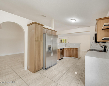 537 Mason Drive - Photo Thumbnail 16
