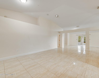537 Mason Drive - Photo Thumbnail 6