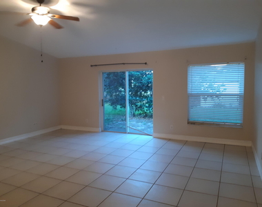 5937 Aires Avenue - Photo Thumbnail 2