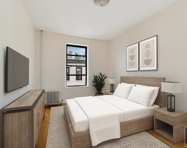 West 11th Street - Photo Thumbnail 1