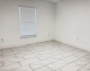 1013 Hammacher Avenue Sw - Photo Thumbnail 10