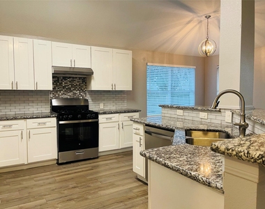 20803 Lavenderwood Drive - Photo Thumbnail 18