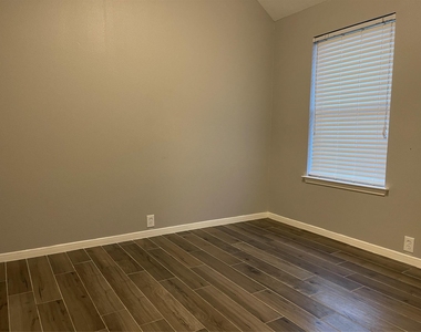 20803 Lavenderwood Drive - Photo Thumbnail 40