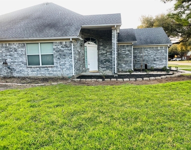 20803 Lavenderwood Drive - Photo Thumbnail 6