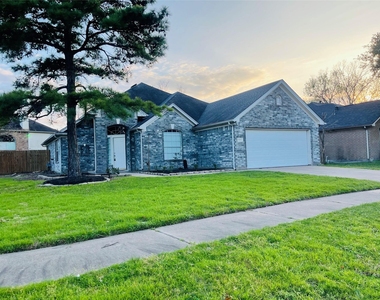 20803 Lavenderwood Drive - Photo Thumbnail 3