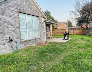 20803 Lavenderwood Drive - Photo Thumbnail 8