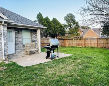 20803 Lavenderwood Drive - Photo Thumbnail 10