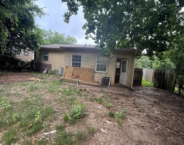 1315 Sycamore Avenue - Photo Thumbnail 24
