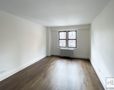 East 63 Street - Photo Thumbnail 1
