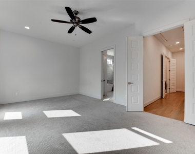 2928 Lamar Street - Photo Thumbnail 27
