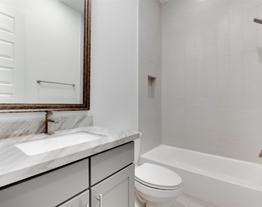 2928 Lamar Street - Photo Thumbnail 25