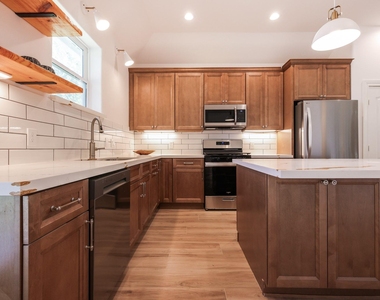 2303 Cunningham Drive - Photo Thumbnail 8