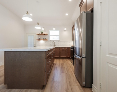 2303 Cunningham Drive - Photo Thumbnail 9