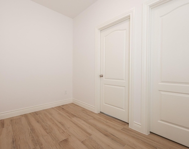2303 Cunningham Drive - Photo Thumbnail 19