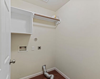 15434 Bammel Oaks Court - Photo Thumbnail 13