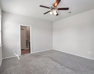17121 Upland Bent Court - Photo Thumbnail 13