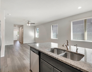 17121 Upland Bent Court - Photo Thumbnail 10