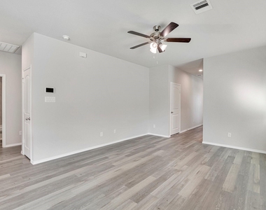17121 Upland Bent Court - Photo Thumbnail 4