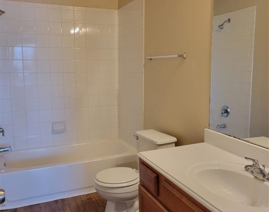2510 Egret Chase Court - Photo Thumbnail 19