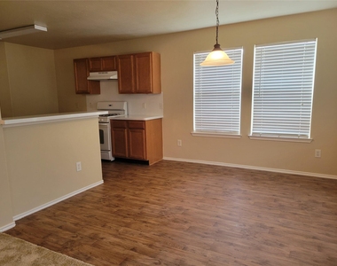 2510 Egret Chase Court - Photo Thumbnail 8