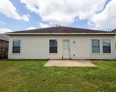 24318 Cornell Park Lane - Photo Thumbnail 10
