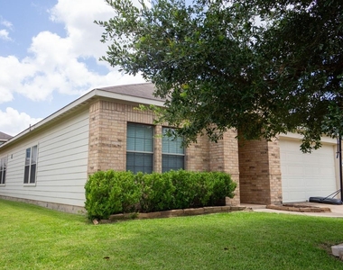 24318 Cornell Park Lane - Photo Thumbnail 2