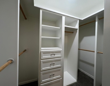 25314 Laurel Green Street - Photo Thumbnail 19