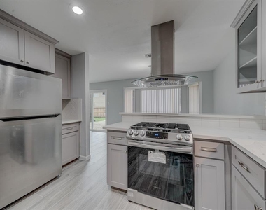 78 Brookflower Road - Photo Thumbnail 2