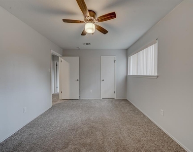 78 Brookflower Road - Photo Thumbnail 8