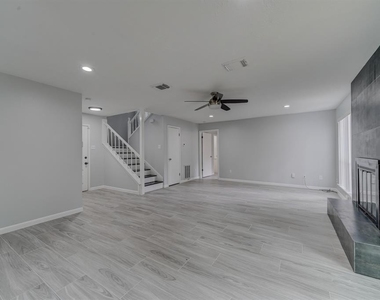 78 Brookflower Road - Photo Thumbnail 4