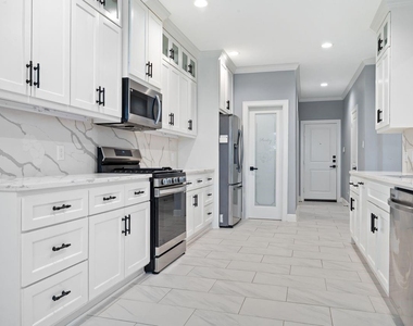 2730 J R Drive - Photo Thumbnail 14