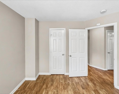 5 Paddock Pines Place - Photo Thumbnail 11