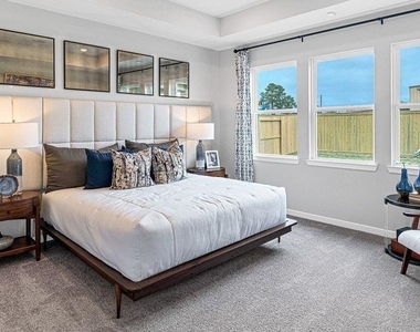 1319 N Yellow Rose Court - Photo Thumbnail 17